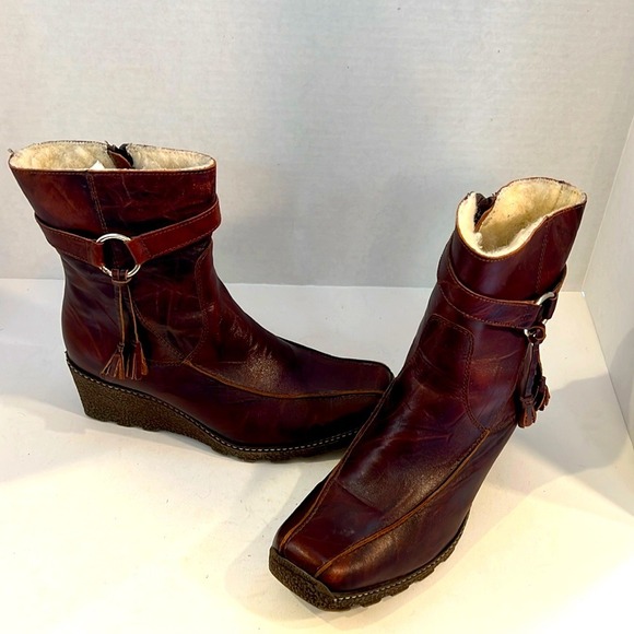Leather and Shearling Ankle Boots Wedge Heel Womens EU 39 US 8.5